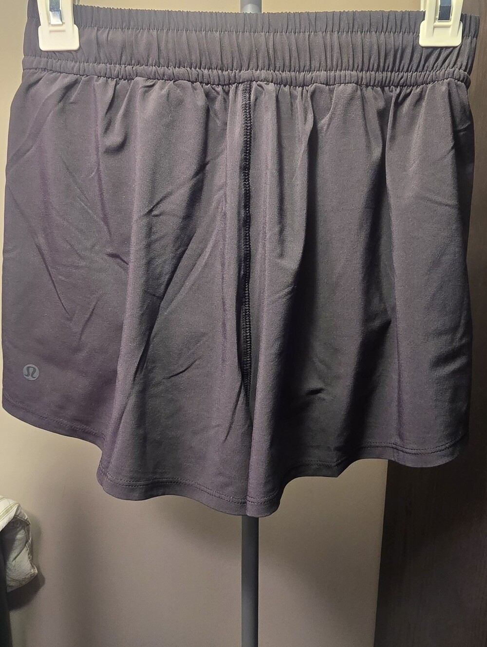 Lululemon Pace Crush High-Rise Rise Shorts in 2.5" inseam (size XXS/0-2)